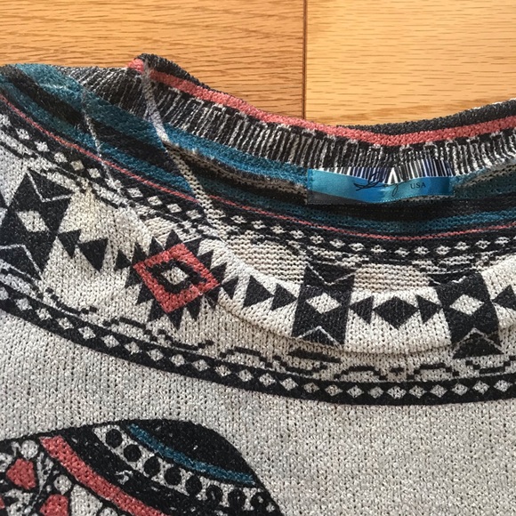 Gaze USA Long Sleeve Elephant Print Top - Picture 5 of 5